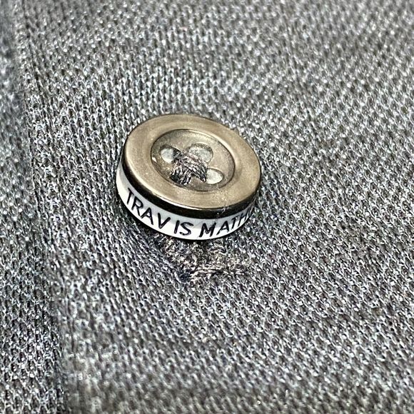 Travis Mathew What A Legend Golf Polo Shirt Men’s M Scoop Hem Gray Performance - Picture 5 of 9